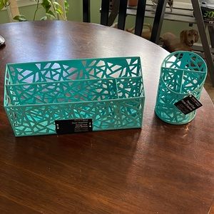 Desk organizer set -new